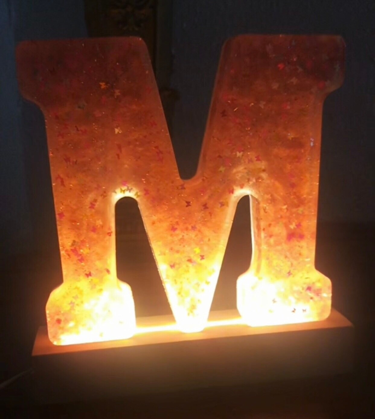 Customized Resin Epoxy Night Light Table Lamp with Lighted Base